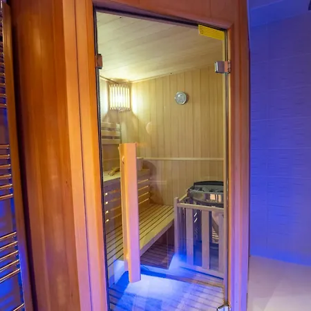 Neva - Luxury With Sauna By